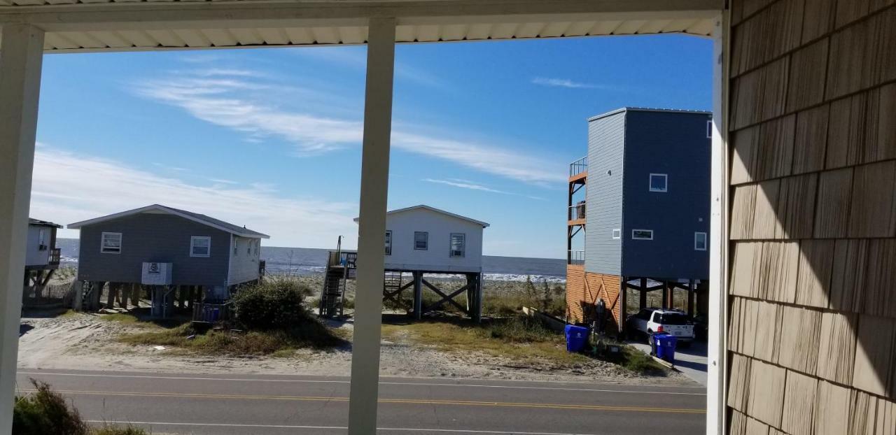 Donovan"S Reef Oak Island Exterior foto